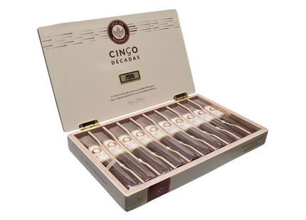 五十周年 创始人