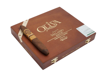 Serie V Melanio Maduro Figurado